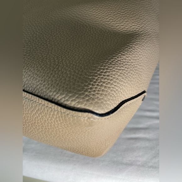 Coach Gotham Tote 34 Leather Bag C0239 Macadamia Pebbled Leather - Picture 10 of 16